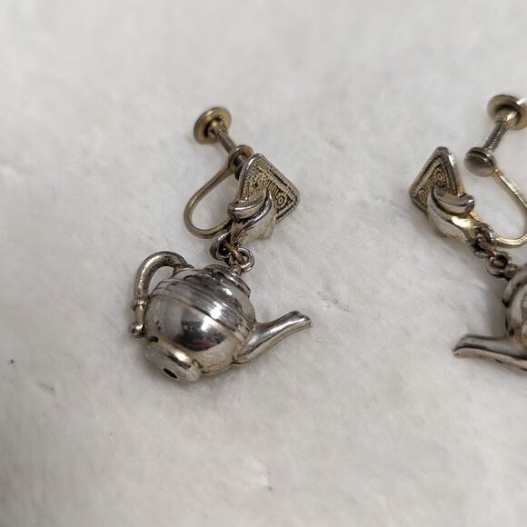 Vintage 50's Silvertone Teapot Screw Back Earrings - Picture 2 of 9